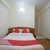 Отель OYO 11552 Hotel Rising Star, фото 5