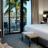 Отель Naples Bay Resort & Marina, фото 6