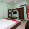 Отель Sunrise by OYO Rooms, фото 5