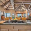 Отель Niulani Lanikai - Kauai Beach House 4 Bedroom Home by RedAwning, фото 13