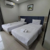 Отель Sattahip 9 Boutique Hotel OYO Rooms, фото 7