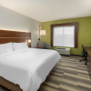 Отель Holiday Inn Express & Suites St. Louis - Chesterfield, an IHG Hotel, фото 4
