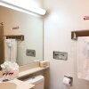 Отель Anaheim Discovery Inn & Suites, фото 9