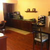 Отель West Bank Inn, фото 9