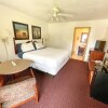 Отель Lake Bluff Inn and Suites, фото 30