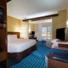 Отель Fairfield Inn & Suites by Marriott Palm Desert, фото 4