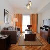 Отель Joya Lofts & Towers в Макати