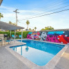 Отель Highly Upgraded 4bd2bath Home With Private Pool, фото 31