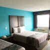 Отель Americas Best Value Inn & Suites Mont Belvieu Houston, фото 11