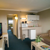 Отель Cayman Suites Hotel, фото 5