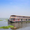 Отель OYO 23227 Alleppey Eco Houseboat 3 Bhk, фото 13