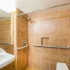 Отель Ramada Tropics Resort & Conf Center by Wyndham Des Moines, фото 8