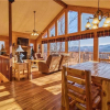 Отель Black Bear Lookout - Two Bedroom Cabin, фото 7