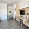 Отель Cruises the Pool Access, фото 11