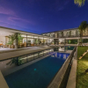 Отель Villa Bull House Amazing 6 bedrooms contemporary villa in Seminyak, фото 11