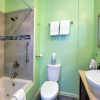 Отель Carlisle Garden Suites, фото 10