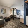 Отель SpringHill Suites Gallup, фото 6