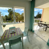 Отель South facing apartment, 7 mins walk from beach, фото 7