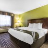 Отель Quality Inn & Suites Columbia I-70 в Колумбии