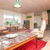 Отель Inviting Holiday Home in Roslev 300m From Limfjorden, фото 13