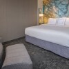 Отель Courtyard by Marriott Youngstown Canfield, фото 7