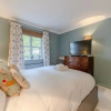 Отель Spacious 2 Bedroom Flat in Wandsworth, фото 13