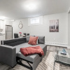 Отель Brand New - 1BR Modern Apt - Central Location, фото 2