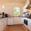 Отель Comfortable Holiday Home in Rødby Near Sea, фото 5