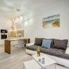 Отель Live & Travel Apartments, фото 6