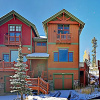 Отель New Listing! Stylish Townhome W/ Private Hot Tub 3 Bedroom Townhouse, фото 1