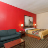 Отель Super 8 by Wyndham Columbia, фото 6