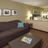 Отель Holiday Inn Express And Suites - Vernon, an IHG Hotel, фото 37