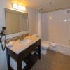 Отель Capital Suites Yellowknife, фото 6