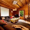 Отель Cosy chalet in Barvaux with fenced garden, фото 3