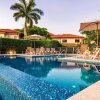 Отель Casa Luna 4 by Grand Cayman Villas & Condos, фото 17