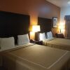 Отель Executive Inn & Suites, фото 24