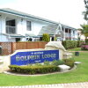 Отель Dolphin Lodge в Олбани