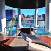 Отель Stunning Apt with Infinity Pool & Gym, фото 6