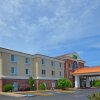 Отель Holiday Inn Express & Suites Farmington, an IHG Hotel, фото 2