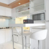 Отель Warm And Comfort Living 1Br At 8Th Ambassade Kuningan Apartment, фото 11