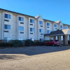 Отель Starkville Inn & Suites, фото 1