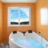 Отель Tongyoung Blue House Spa Pension, фото 9