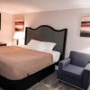 Отель Riverside Inn and Suites, фото 6