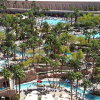 Отель SpareTime Resorts at The Signature Condo Hotel, фото 11