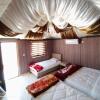 Отель Glamping at wadi rum under the sun, фото 11