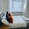 Отель Inviting 3-bedroom Home in Liverpool With Parking, фото 5