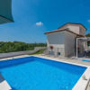 Отель Modernly Equipped Holiday House Near Rovinj With Private Pool for 6 Person, фото 17