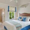 Отель The Falls Townhouse 8 в Хоултауне