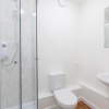 Отель Bournemouth Town Centre 6 Double Bed Apartment, фото 10