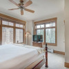 Отель Luxurious 3 Br In River Run Village With Ski-in Out, No Cleaning Fee 3 Bedroom Condo by RedAwning, фото 5